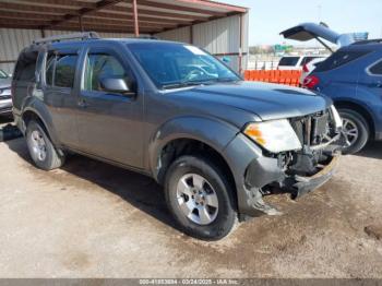  Salvage Nissan Pathfinder