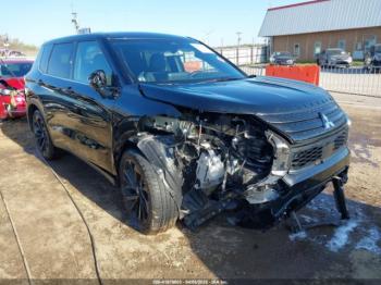  Salvage Mitsubishi Outlander