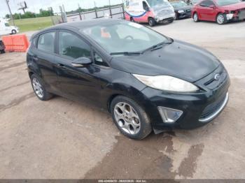  Salvage Ford Fiesta