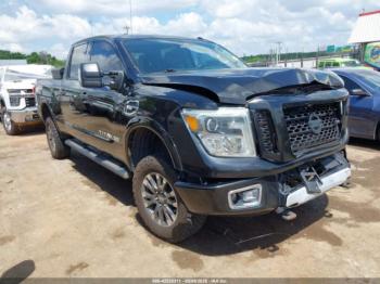  Salvage Nissan Titan