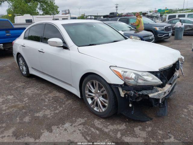  Salvage Hyundai Genesis