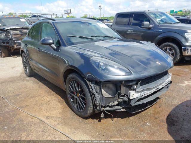  Salvage Porsche Macan