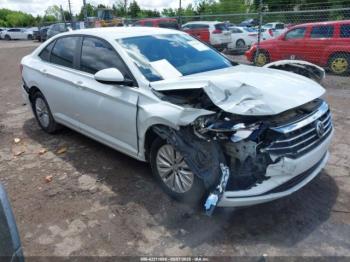  Salvage Volkswagen Jetta