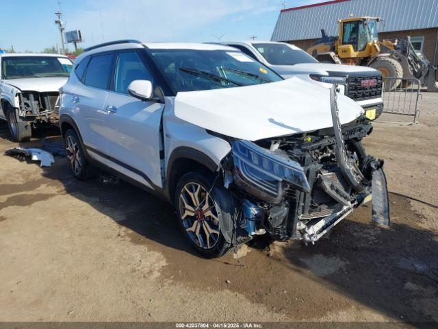  Salvage Kia Seltos