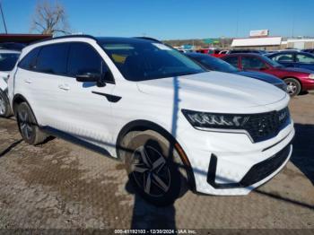  Salvage Kia Sorento