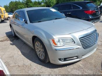  Salvage Chrysler 300