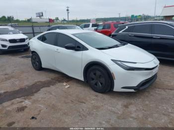  Salvage Toyota Prius