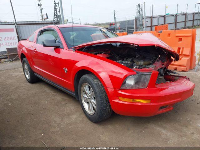  Salvage Ford Mustang