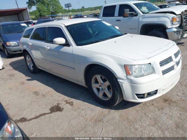  Salvage Dodge Magnum