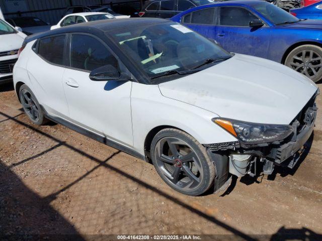  Salvage Hyundai VELOSTER