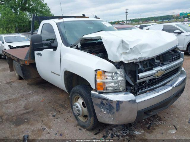  Salvage Chevrolet Silverado 3500