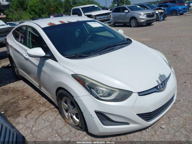  Salvage Hyundai ELANTRA