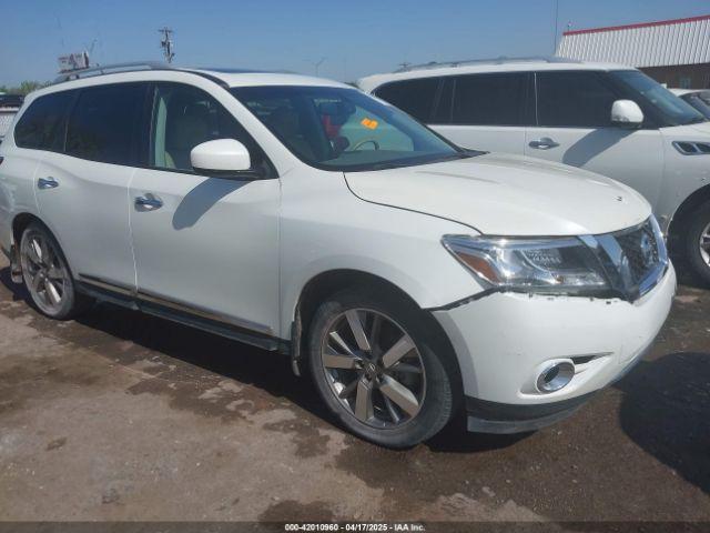  Salvage Nissan Pathfinder