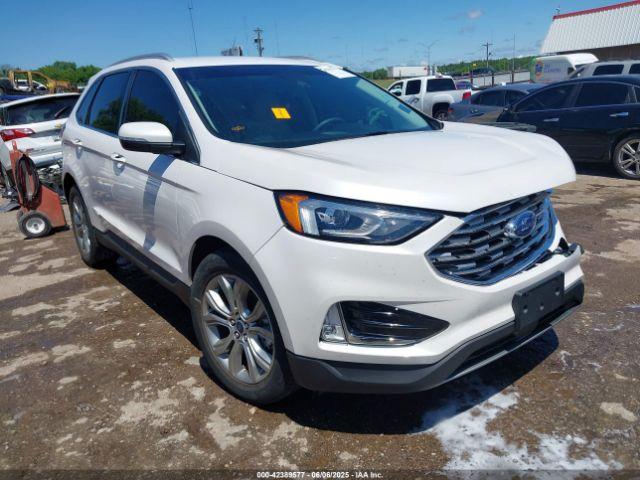  Salvage Ford Edge