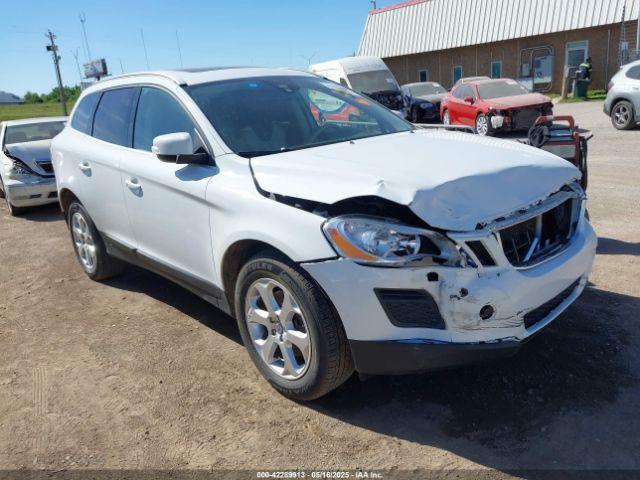  Salvage Volvo XC60