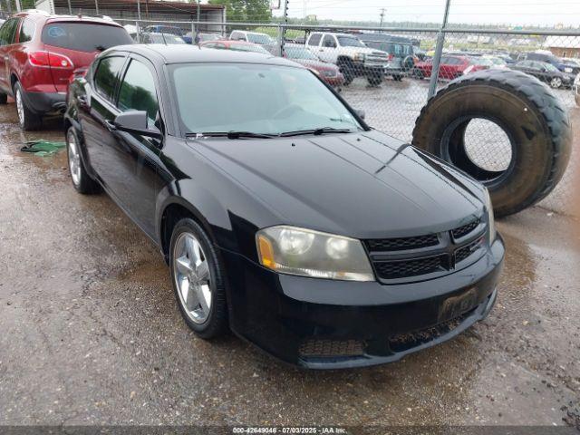  Salvage Dodge Avenger
