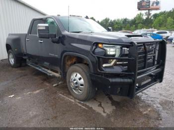  Salvage Chevrolet Silverado 3500