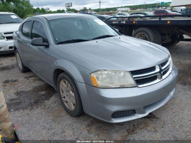  Salvage Dodge Avenger
