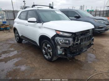  Salvage Hyundai VENUE