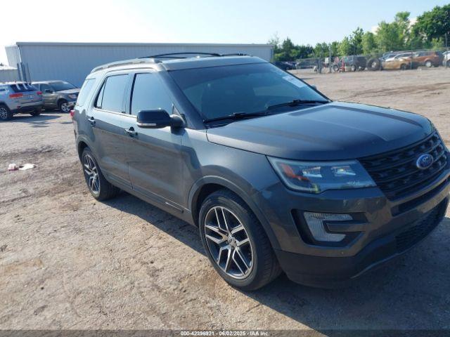  Salvage Ford Explorer