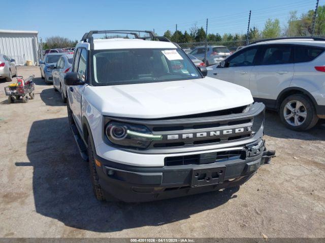  Salvage Ford Bronco