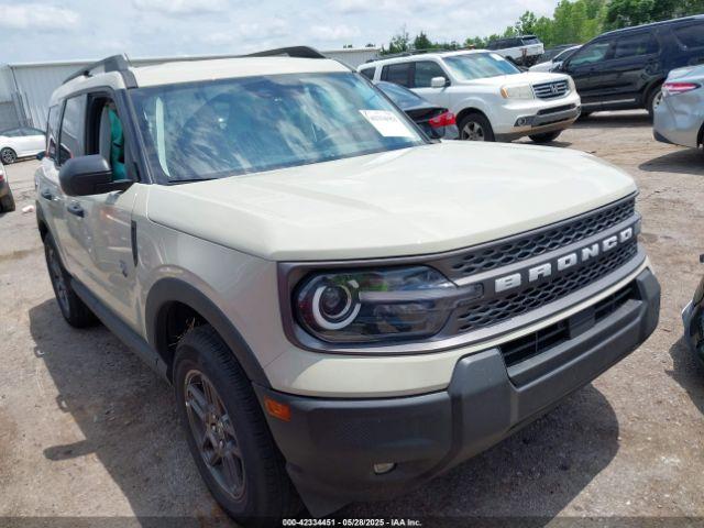  Salvage Ford Bronco