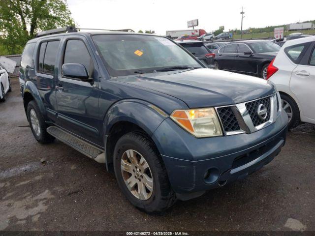 Salvage Nissan Pathfinder