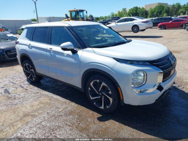  Salvage Mitsubishi Outlander