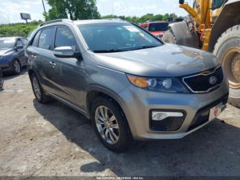  Salvage Kia Sorento