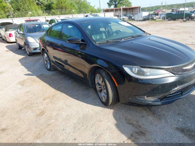  Salvage Chrysler 200