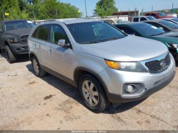  Salvage Kia Sorento