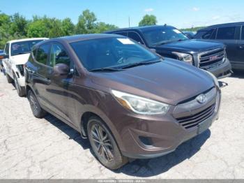 Salvage Hyundai TUCSON