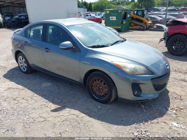  Salvage Mazda Mazda3