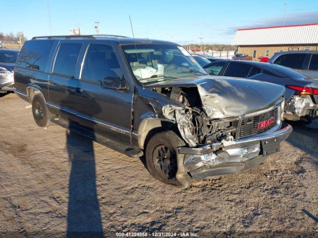  Salvage GMC Suburban 1500