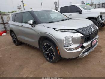  Salvage Mitsubishi Outlander