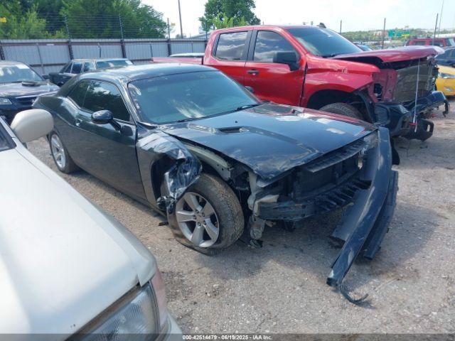  Salvage Dodge Challenger