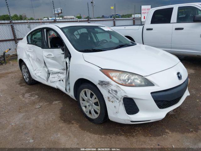  Salvage Mazda Mazda3