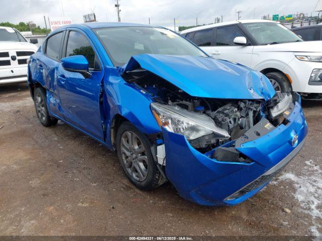  Salvage Toyota Yaris