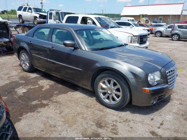  Salvage Chrysler 300