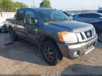  Salvage Nissan Titan