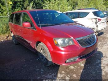  Salvage Chrysler Town & Country