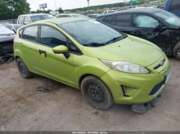  Salvage Ford Fiesta