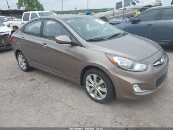  Salvage Hyundai ACCENT