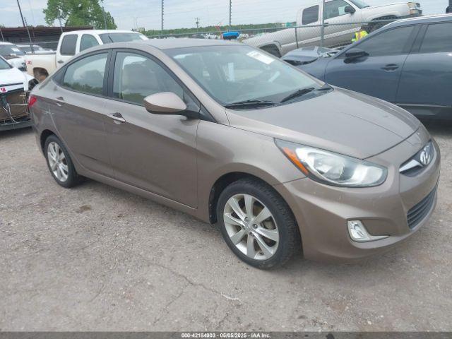 Salvage Hyundai ACCENT