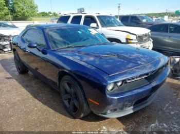  Salvage Dodge Challenger