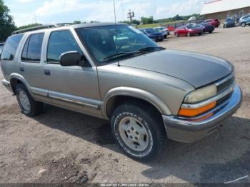  Salvage Chevrolet Blazer