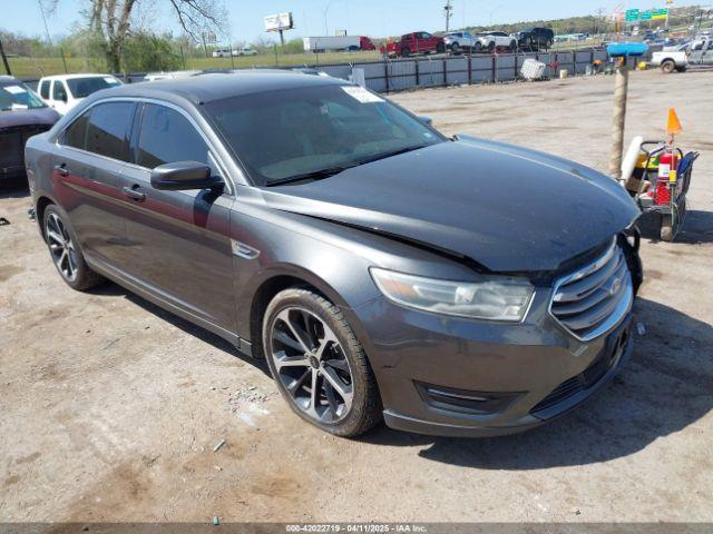  Salvage Ford Taurus