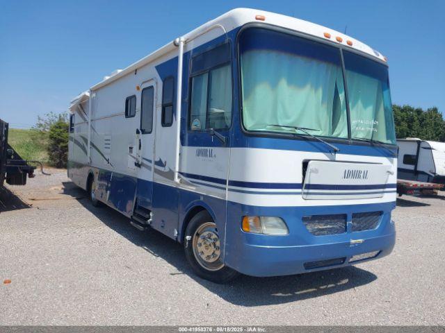  Salvage Workhorse Custom Cha Motorhome Chassis