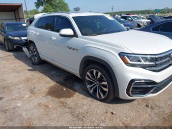  Salvage Volkswagen Atlas