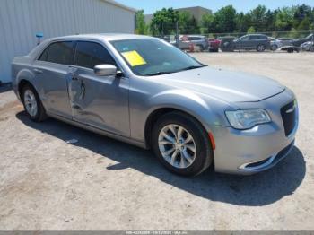 Salvage Chrysler 300